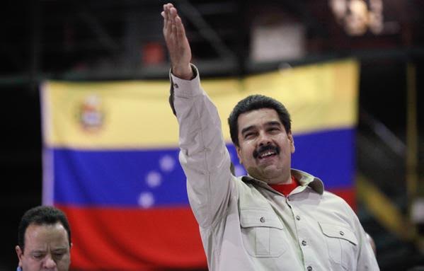 Maduro decreta aumento de 30% del salario mínimo