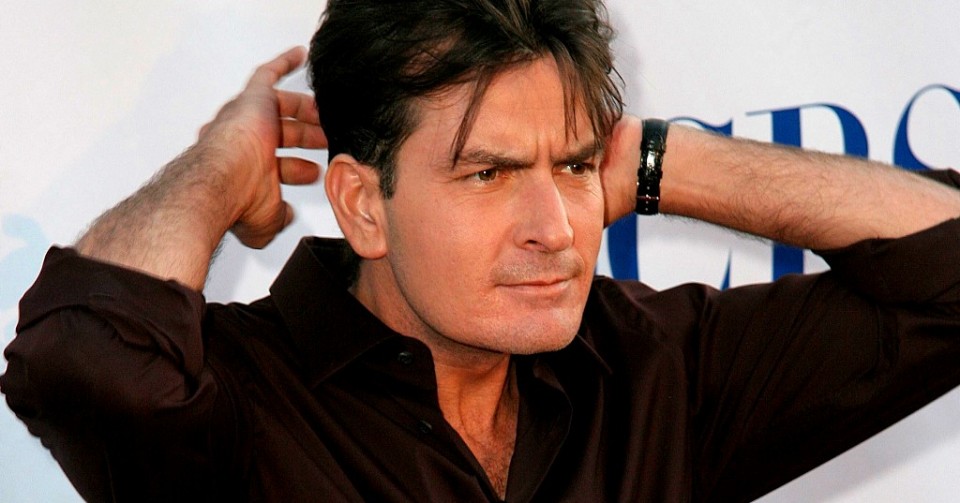 Charlie Sheen revela que es VIH positivo