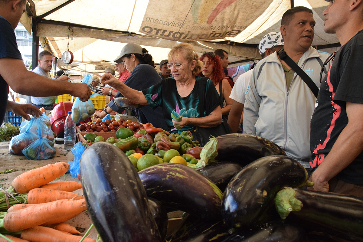 Más de 576 tequeños compraron huevos a precio máximo   