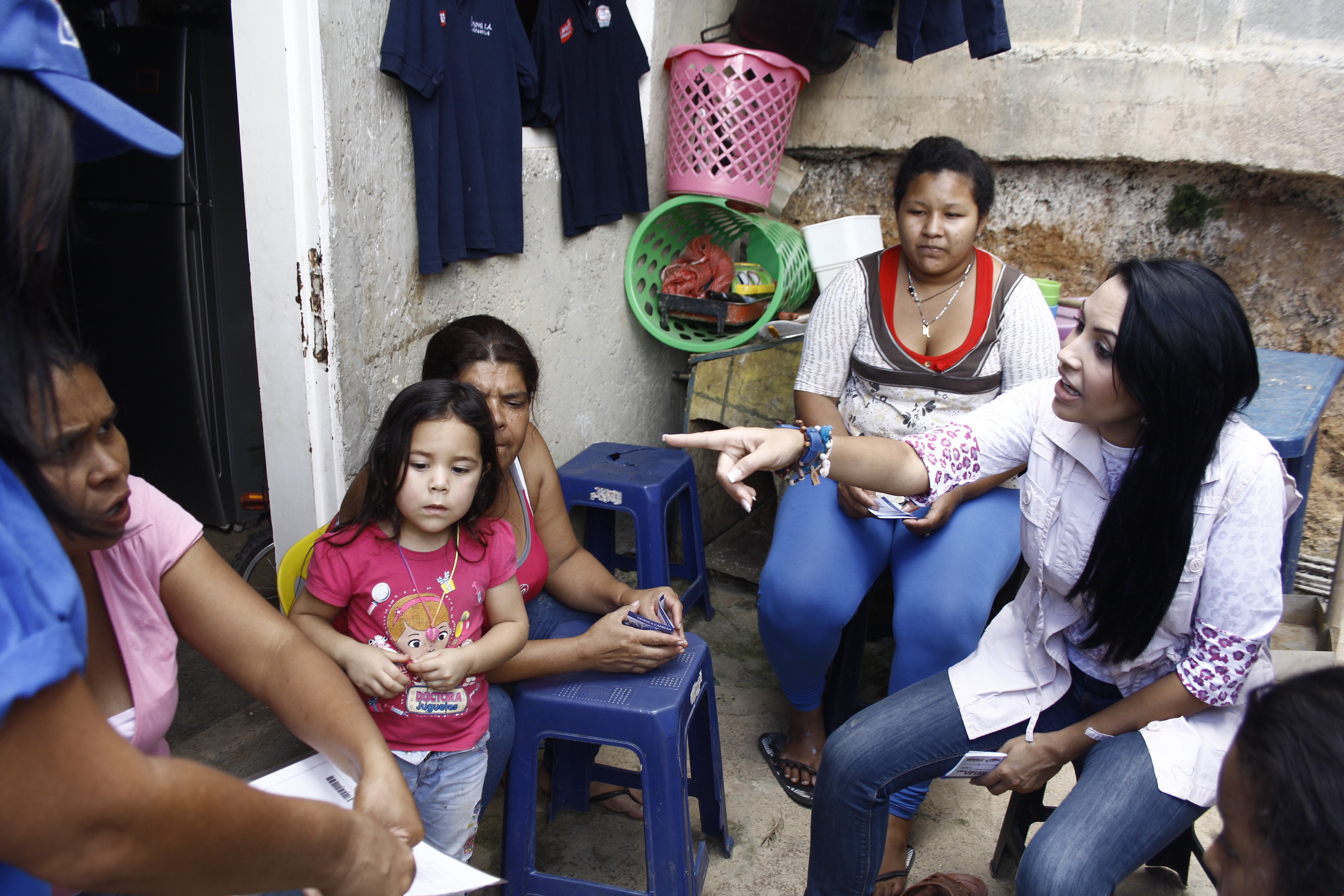 Solórzano: Legislaremos para garantizar el abastecimiento