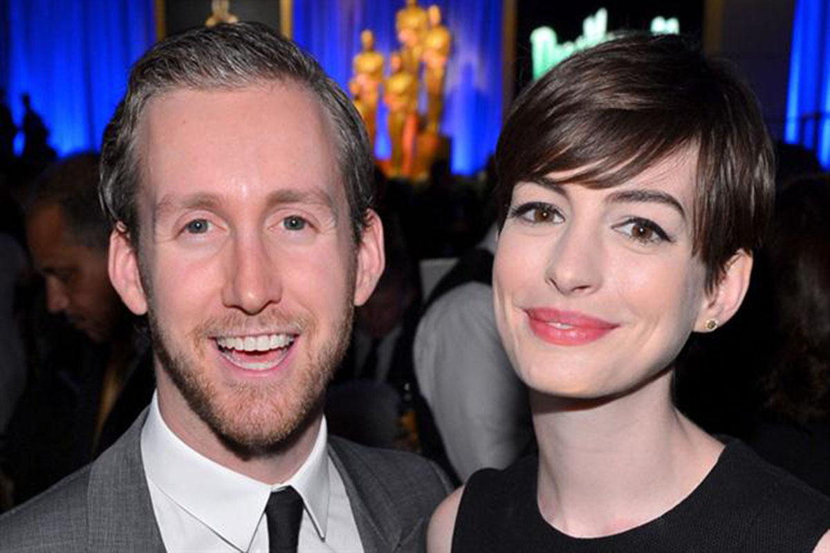 Anne Hathaway está embarazada