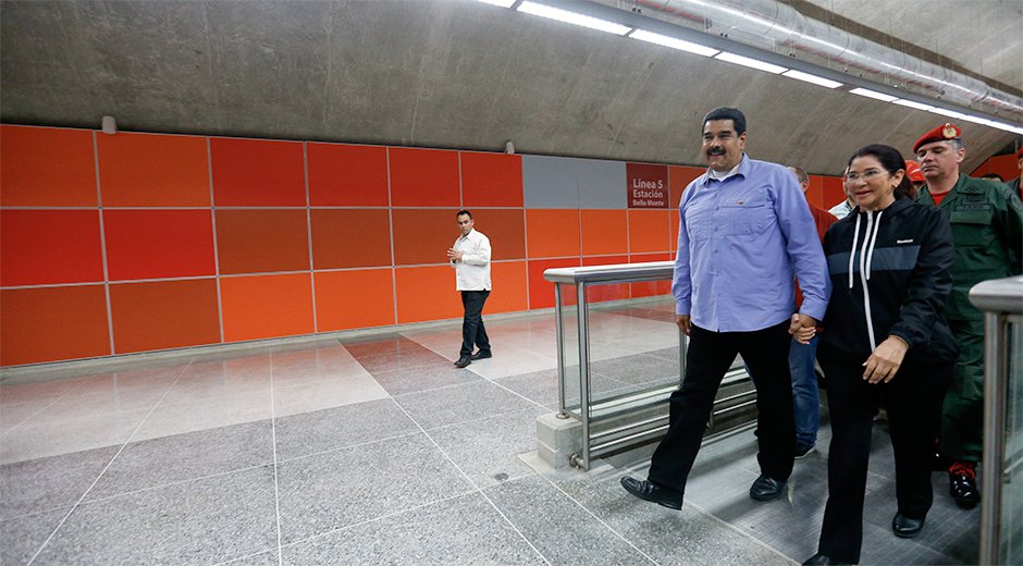 Maduro inauguró estación Bello Monte del Metro de Caracas