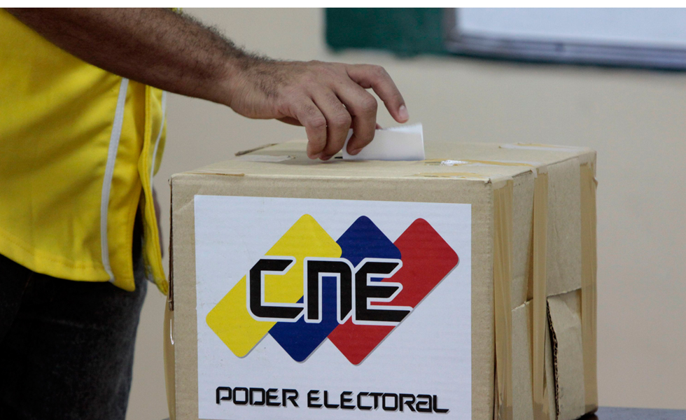 Suspenderán clases  solo en planteles  que sean centros el 6D