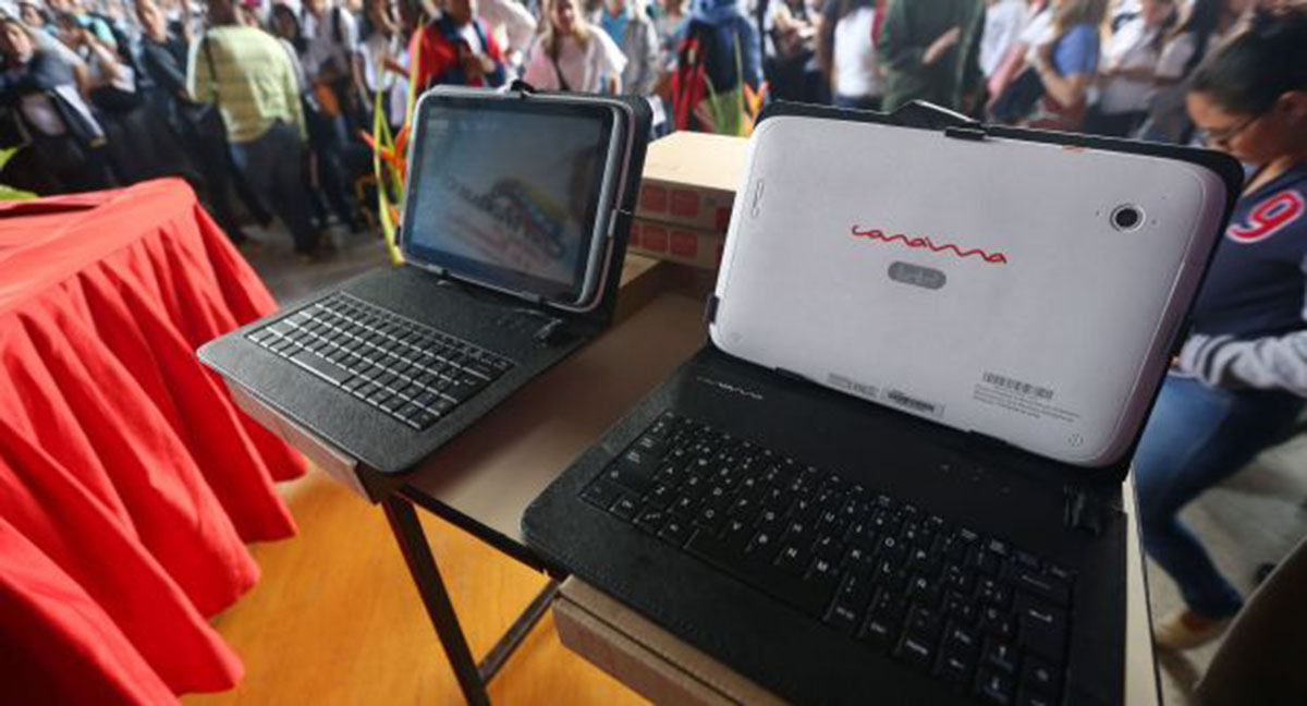 Entregaron 1.044 tabletas en Trujillo