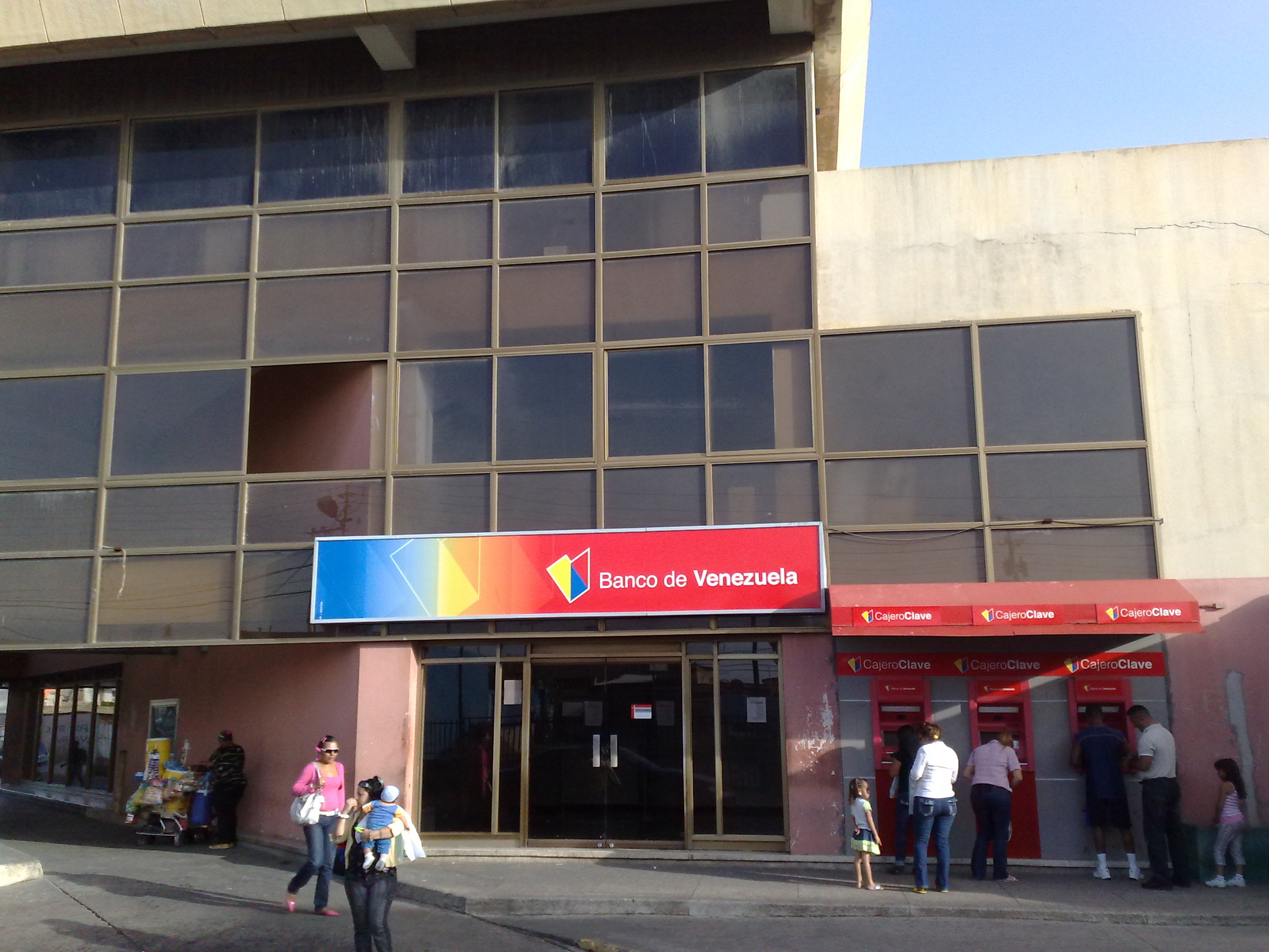 Mañana es feriado bancario