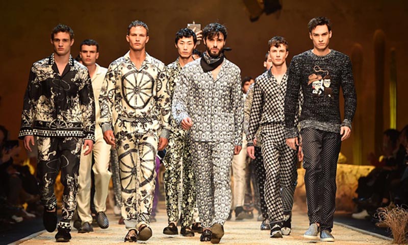Dolce & Gabbana lleva el “Spaghetti western” a la moda masculina en Milán