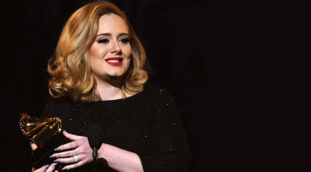 Disco de Adele es el más vendido en un año en EEUU