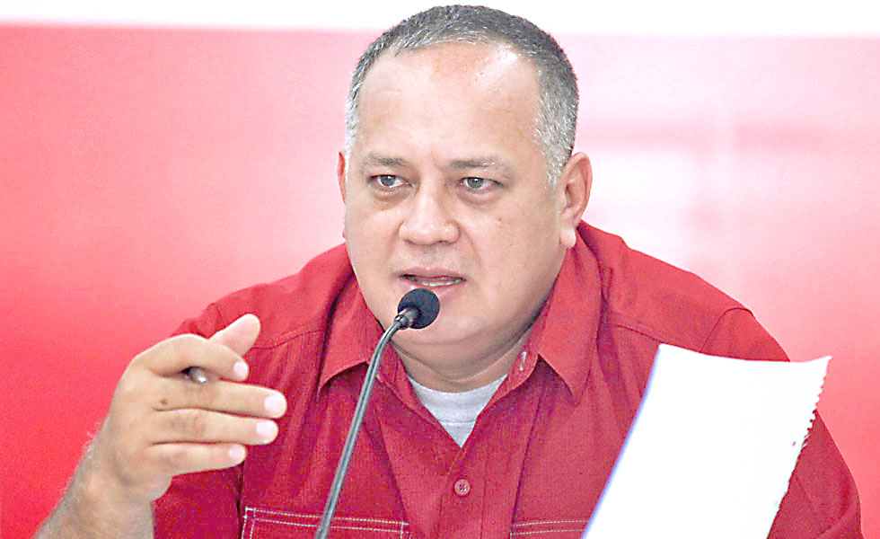 Diosdado exhorta al Parlamento a revocar juramentaciones