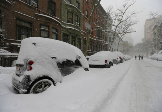 Prohíben tráfico en Nueva York por tormenta de nieve