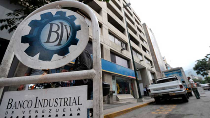 Clientes del Banco Industrial de Venezuela pasan hoy al Banco del Tesoro