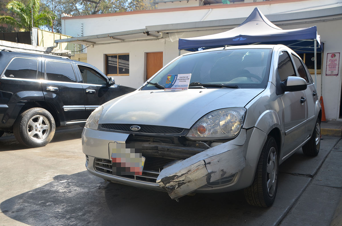 Polimiranda detiene a robacarros en persecución