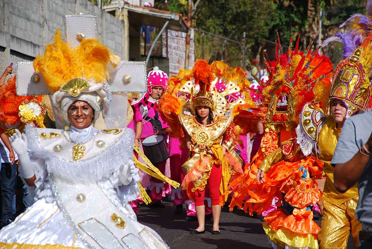 Fiesta de Carnaval se desbordó en Carrizal