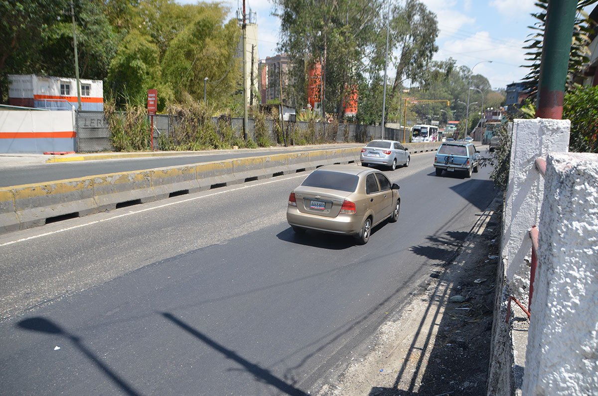 Mintransporte asfaltó km 24  de la Panamericana