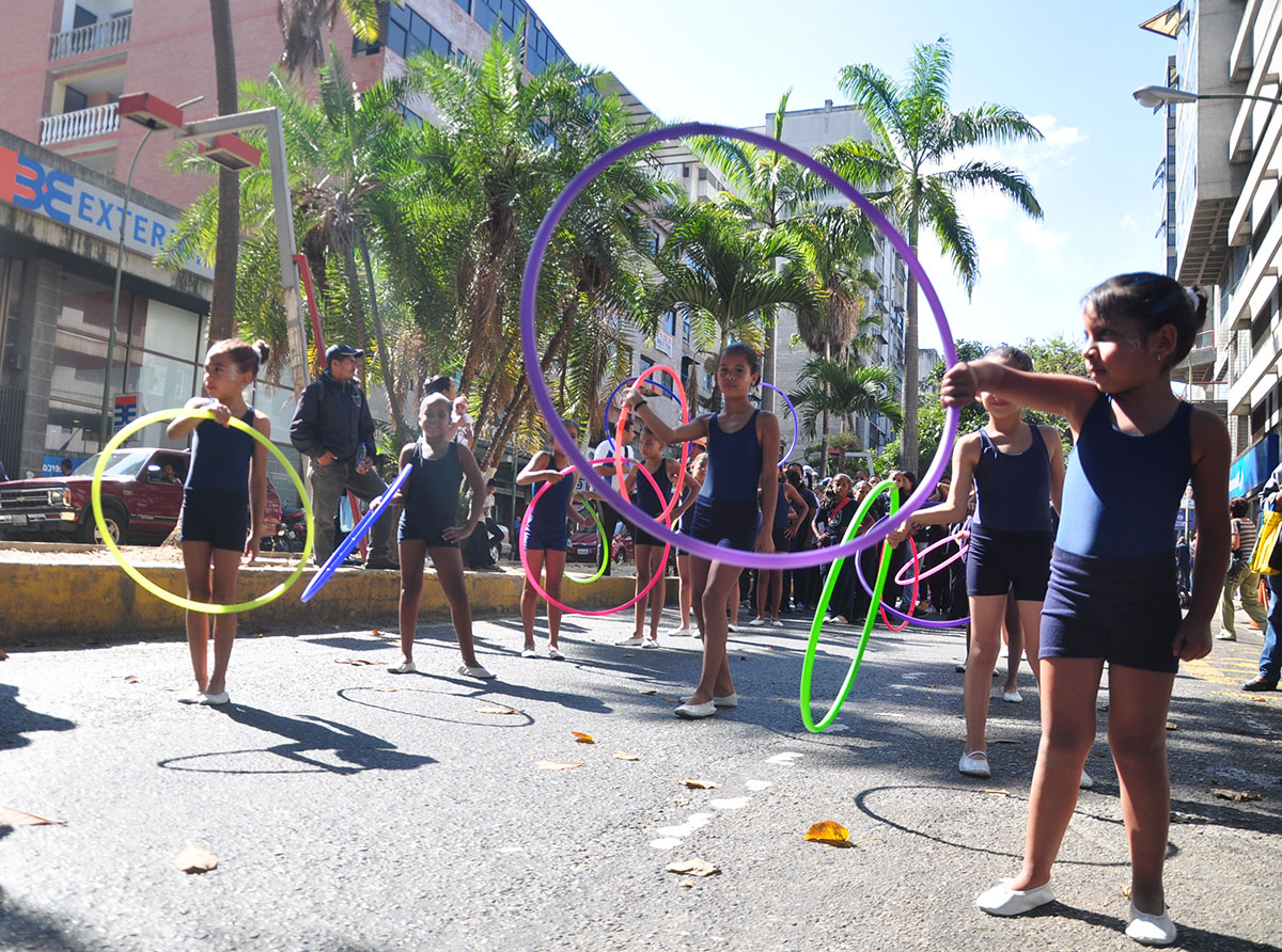 2 mil niños inauguraron  los Juegos Escolares