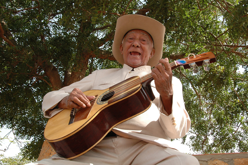 Falleció Anselmo López, rey de la bandola llanera