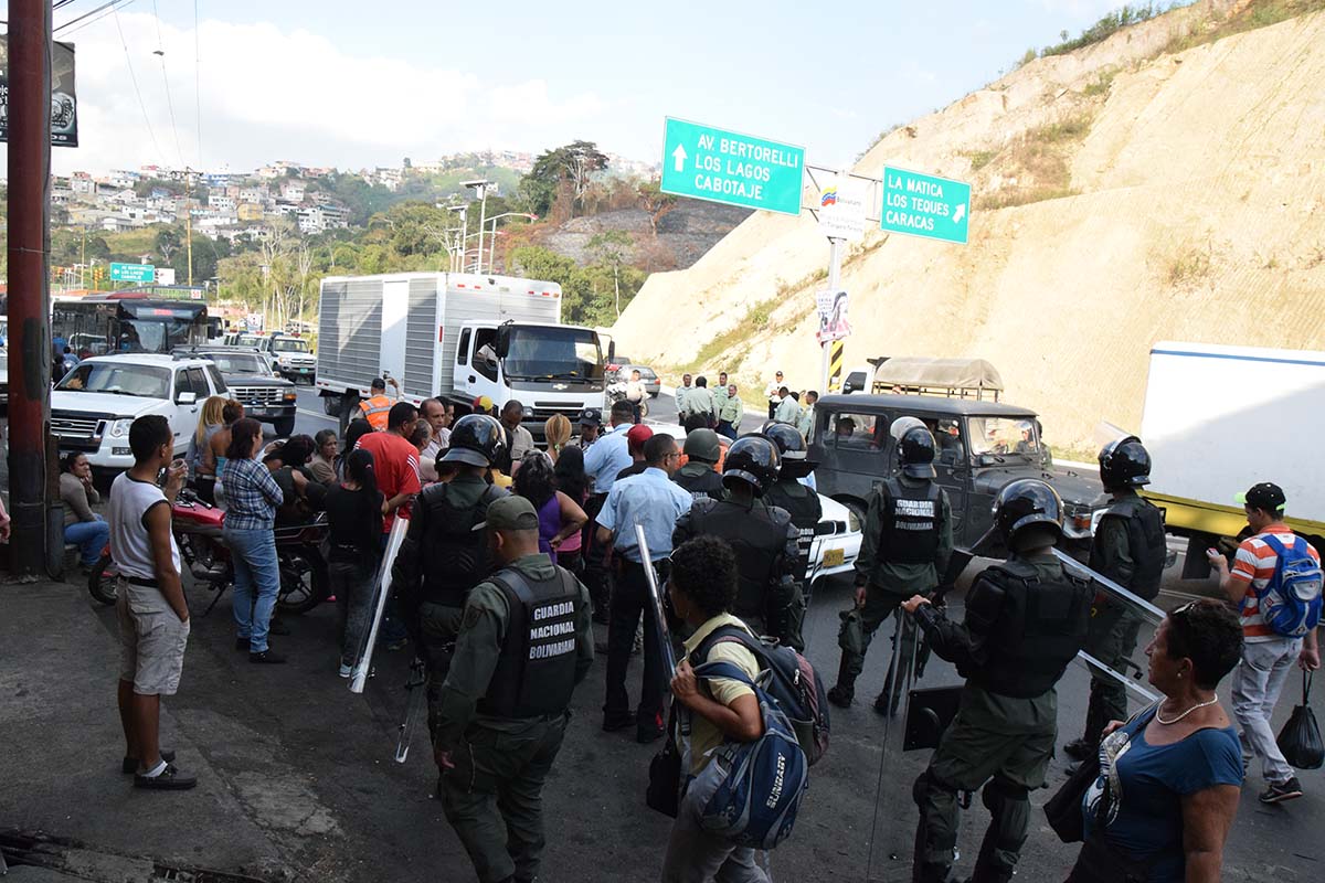 Trancazo colapsó la Panamericana