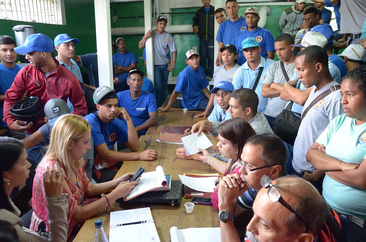 Trabajadores de avícola exigieron reivindicaciones laborales