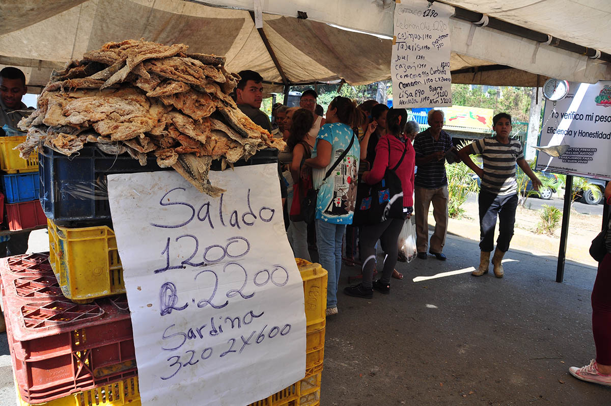 Prevén expender 65 toneladas de pescado en Semana Santa