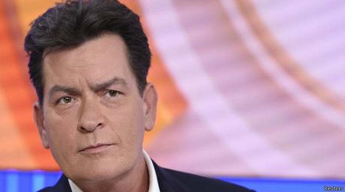 Charlie Sheen pide bajar la paga de la pensión de sus hijos