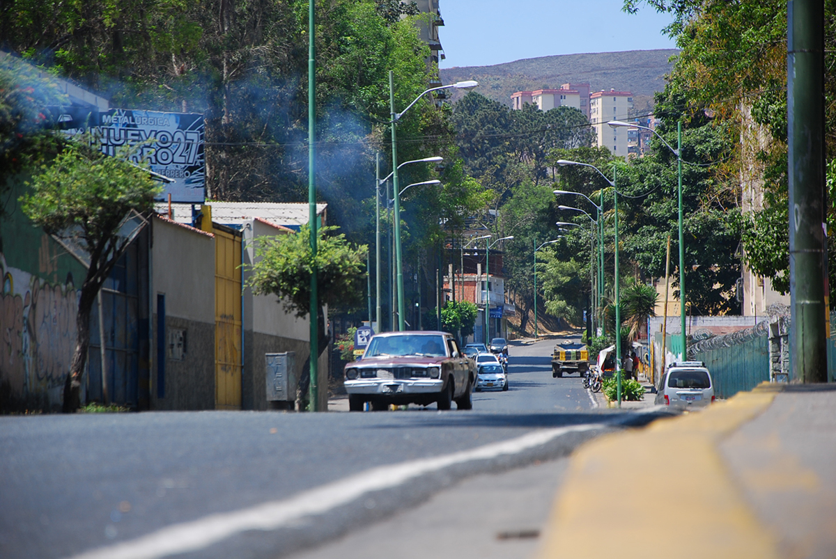 Robos a toda hora en la avenida Bolívar