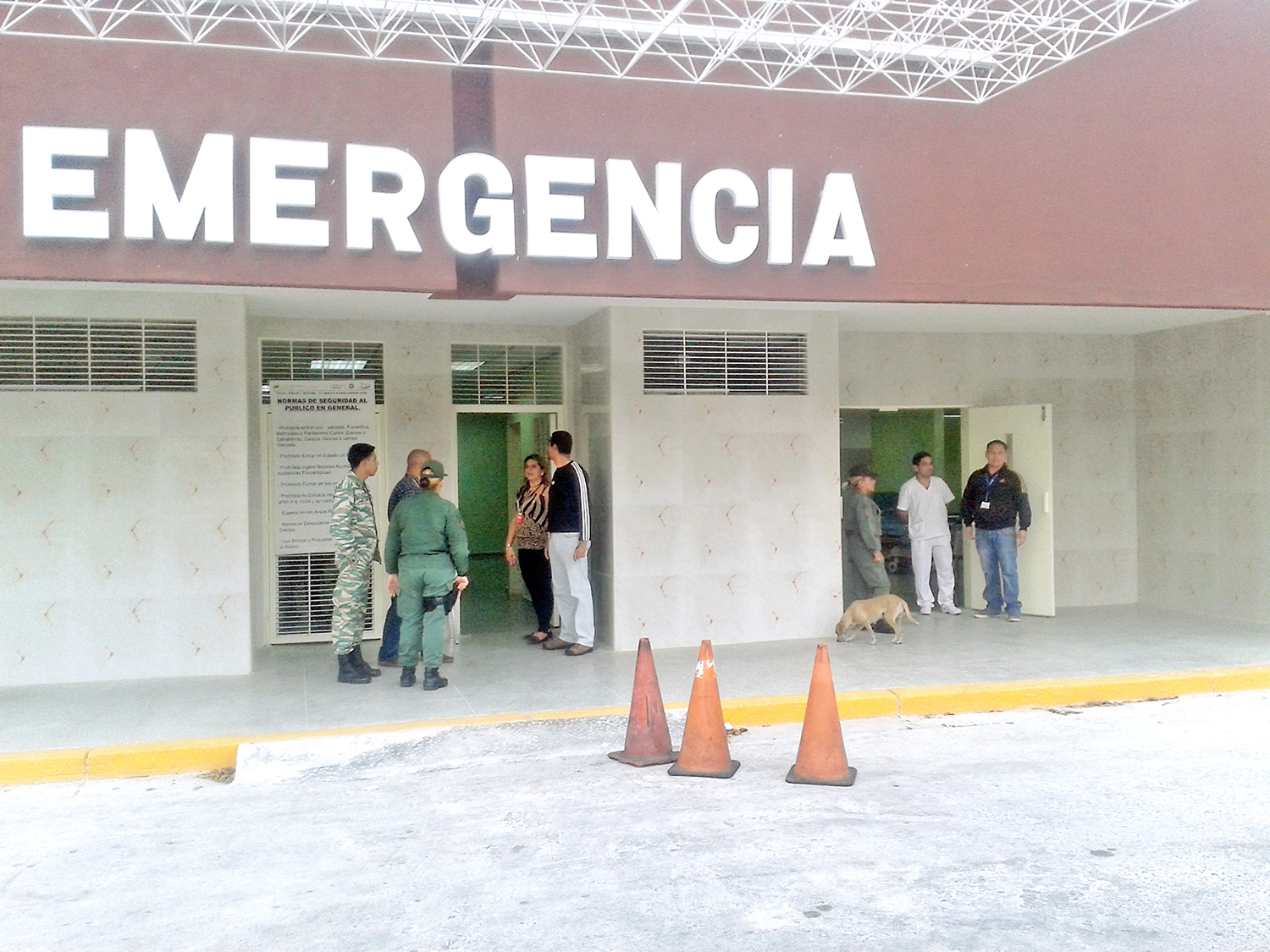 Reinauguran emergencia  del Victorino Santaella