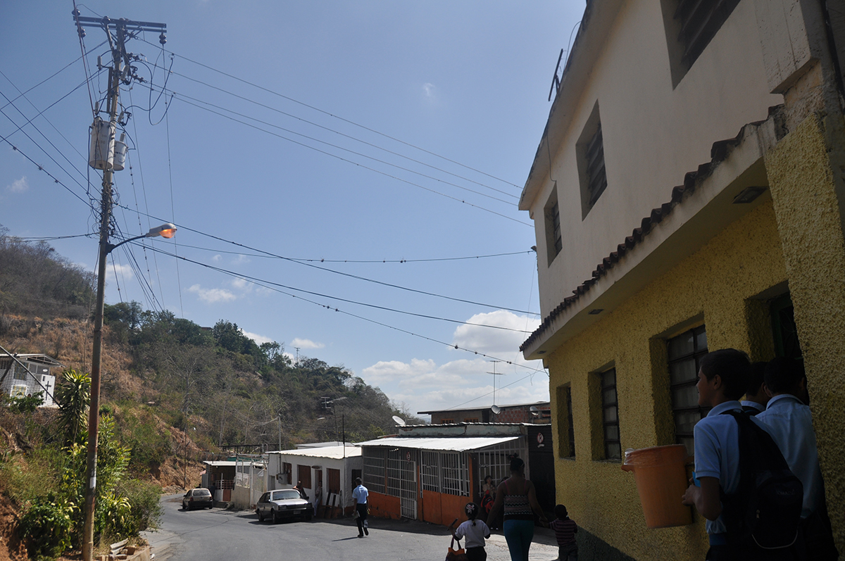 Choros continúan azotando  a vecinos en Variantes de Guayas