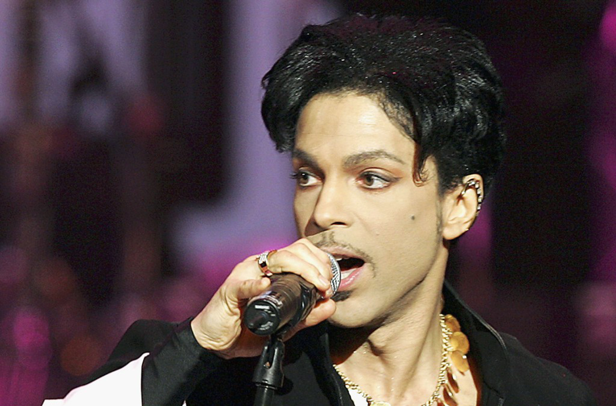 Hallaron medicamentos opioides en el cuerpo de Prince