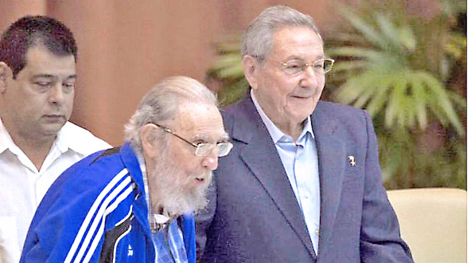 Clausuran último congreso comunista en Cuba