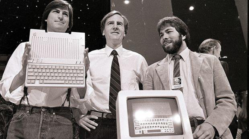 Apple celebra su 40 cumpleaños convertido en gigante global