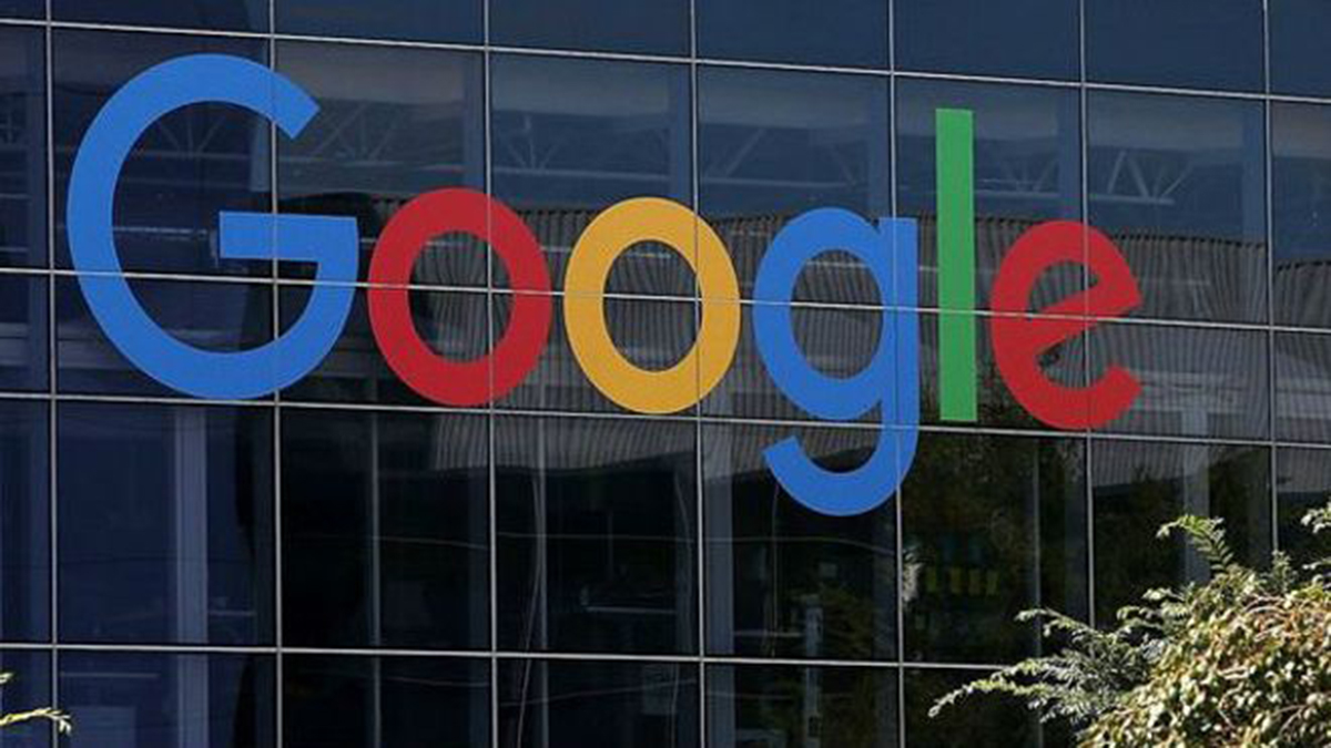 Allanan sede de Google en Francia Google acusada de adeudar más de US$1.800 millones en impuestos.