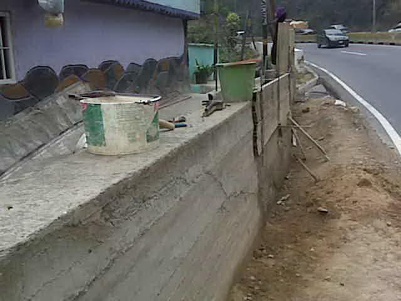 Gobernación construyó muro perimetral en la carretera Panamericana