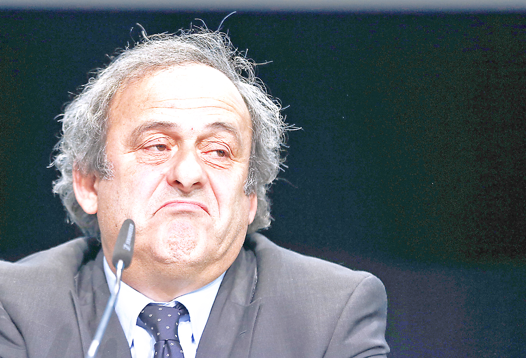 Platini dejó la presidencia de la UEFA