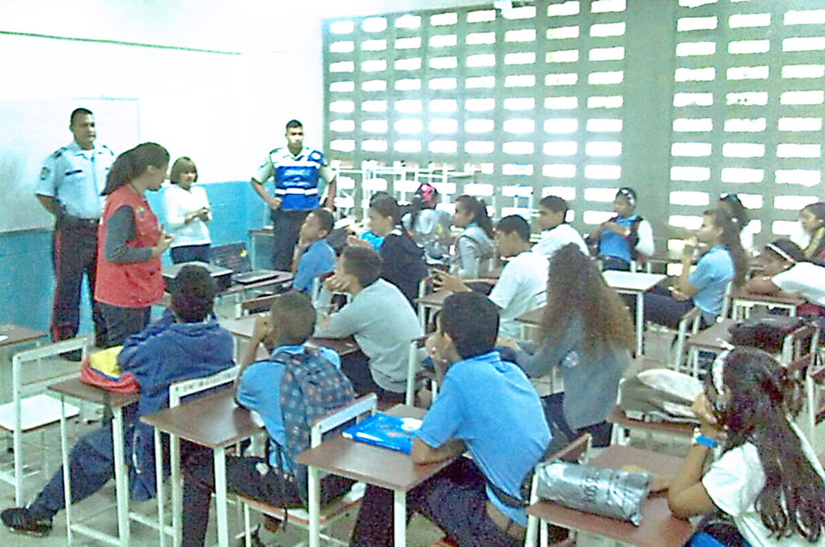 Llaman a estudiantes  a no caer en provocaciones