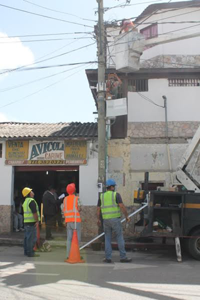 Instalan cámaras del proyecto de seguridad ciudadana “VEN911” en Carrizal
