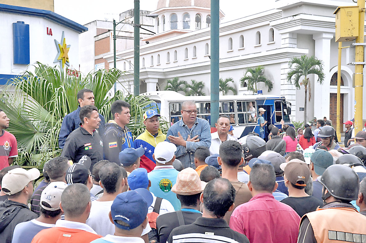 Piden retomar obras de línea 2 del Metro