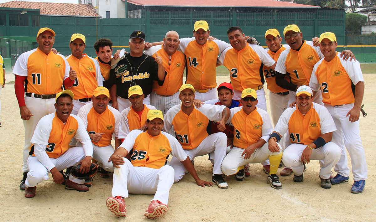 Matadero La Tropical y Turcos campeones en softbol C-1 y C-2