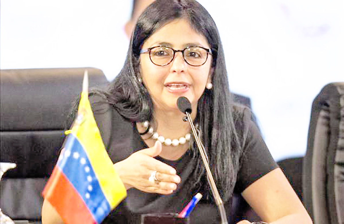 Delcy Rodríguez: El Referendo no se puede realizar este año