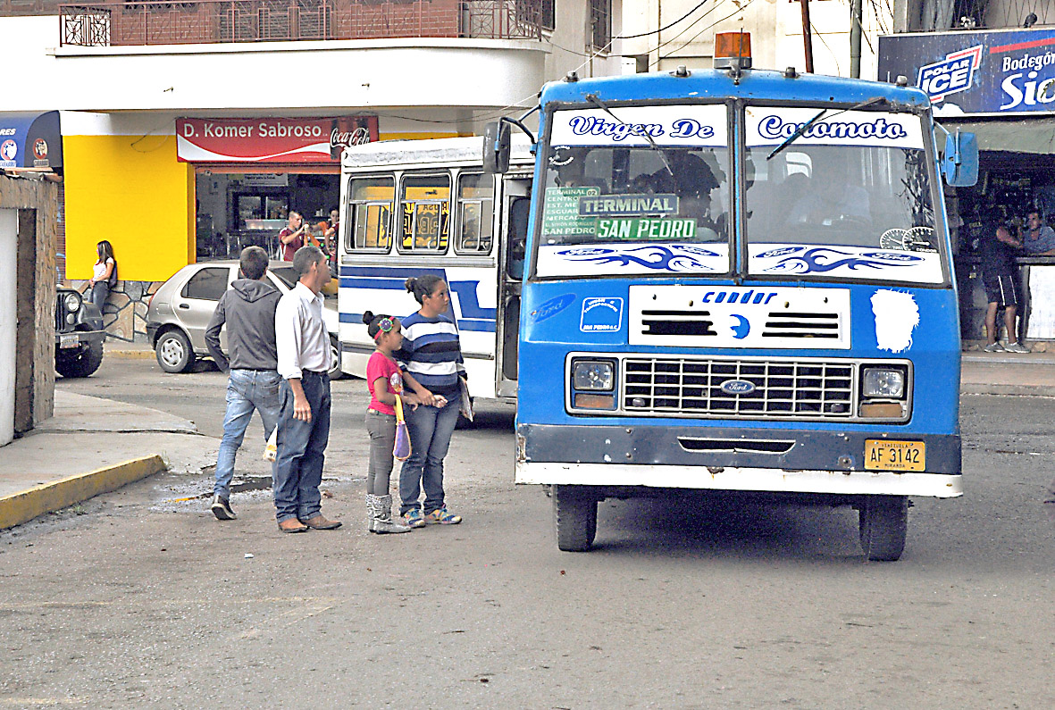 Transportistas se declaran en emergencia