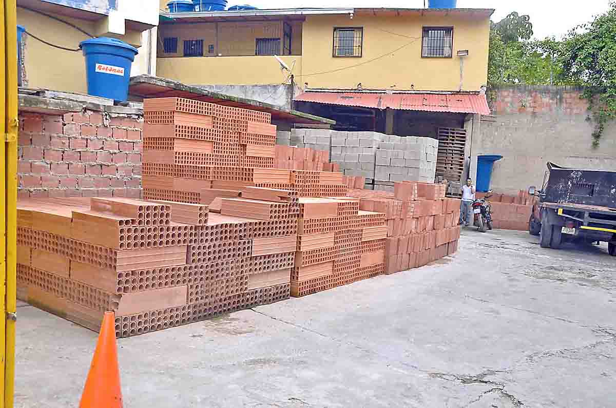 Se agudiza escasez de materiales  en ferreterías