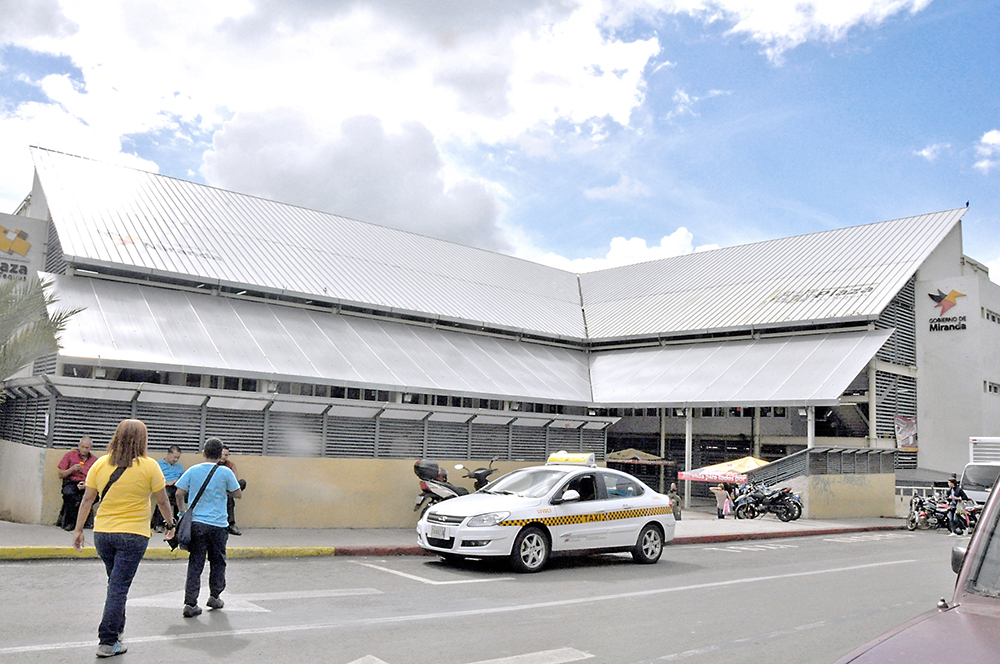 El Plaza tendrá luz propia