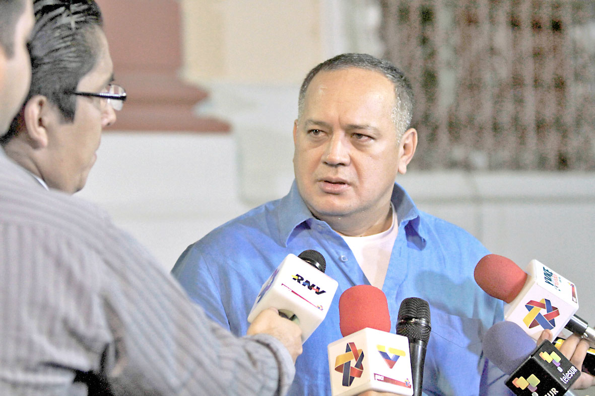 Cabello: Ni este año ni el que viene habrá revocatorio
