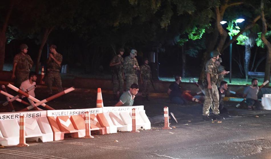 Dan por fracasado intento de golpe en Turquía
