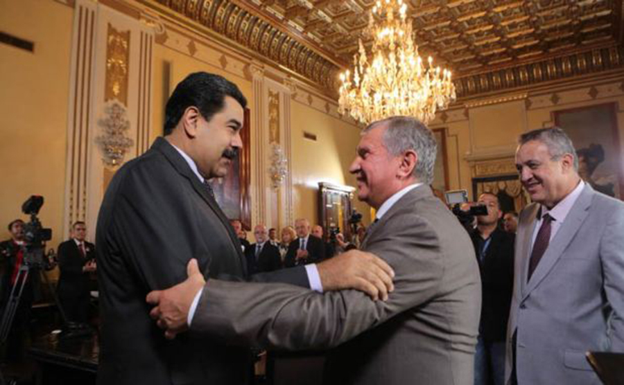 Venezuela y Rusia firman acuerdos petroleros