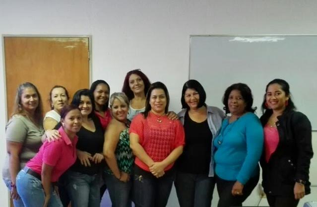 Mujeres de Altos Mirandinos aprenden cómo emprender en tiempo de crisis