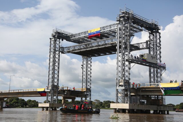 Eje fluvial Orinoco-Apure se reactiva con nuevo sistema levadizo de puente