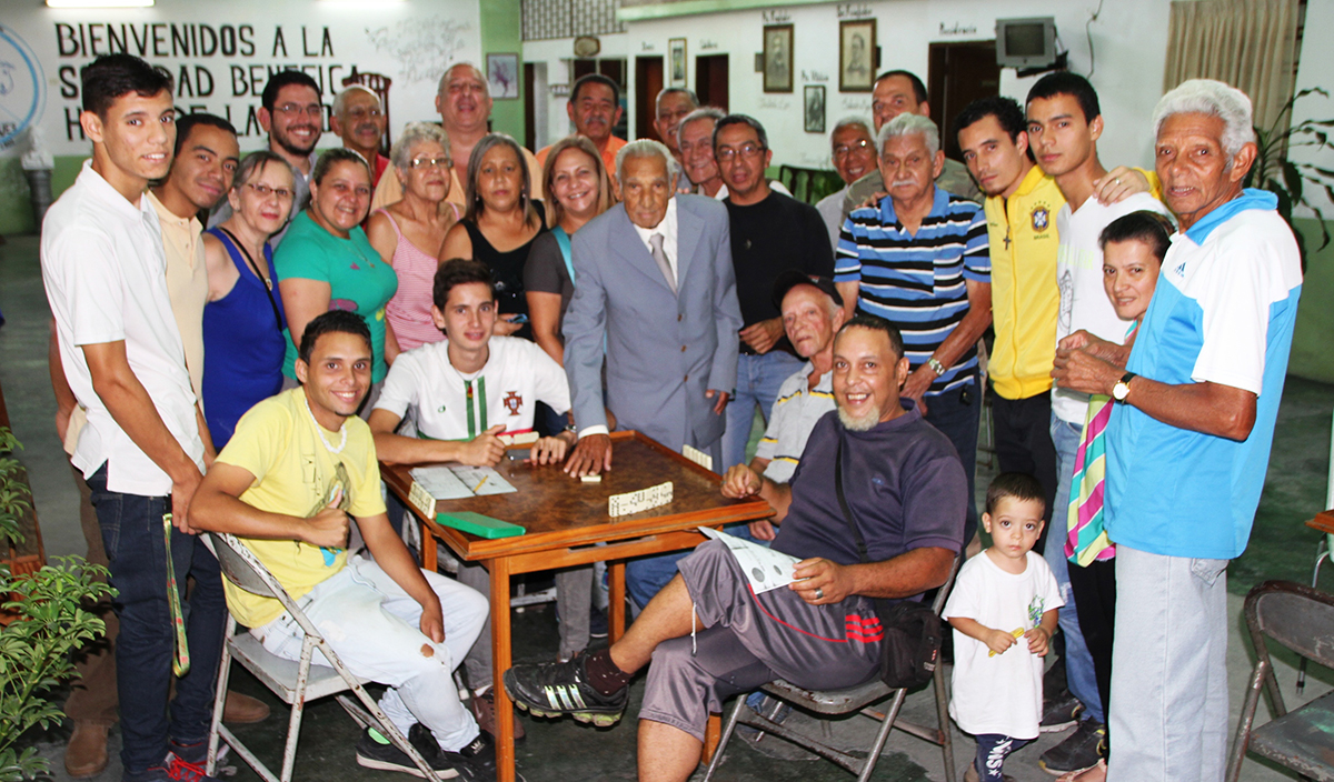 Familia Pino se apoderó de la copa “Fermín Díaz” en dominó tequeño