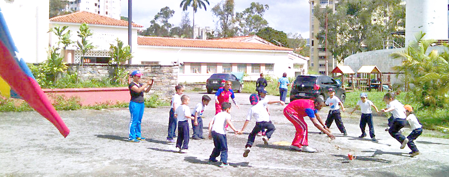 Festival Recreativo en UE República del Paraguay