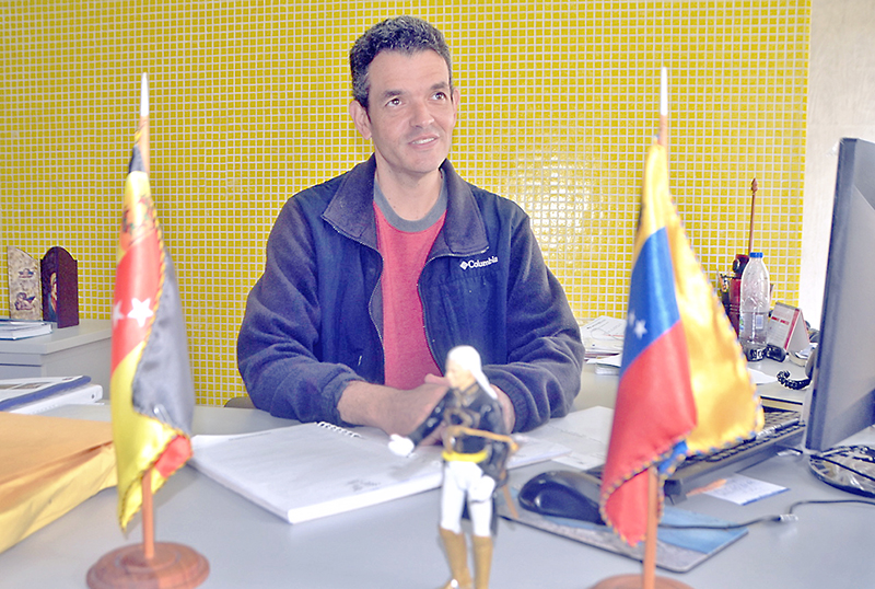 Juan Fernández nació con vocación de servicio
