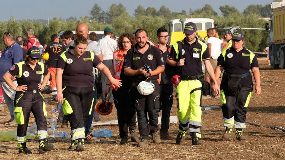 Choque de trenes dejó 23 muertos en sur de Italia