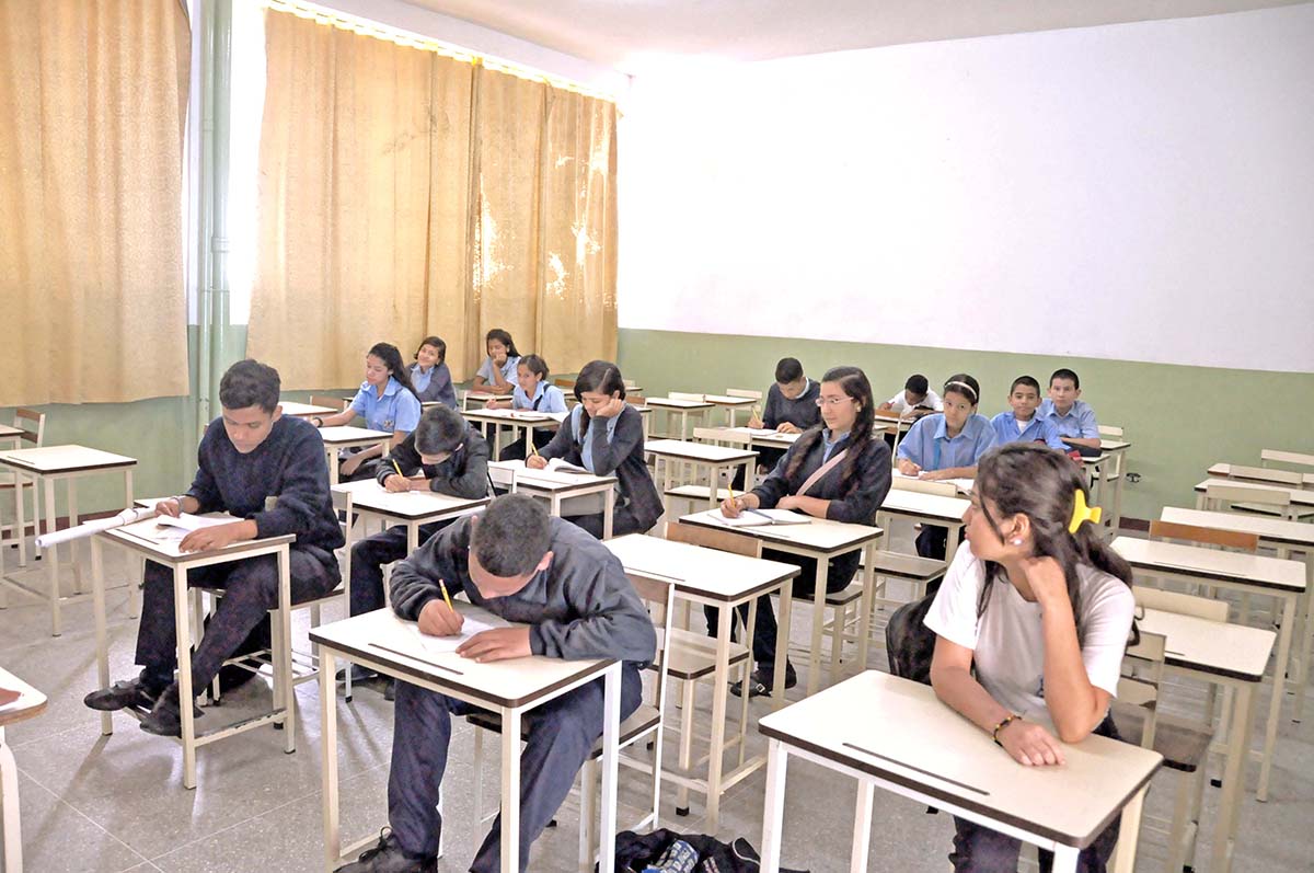 15% de estudiantes “raspó” en el Miranda